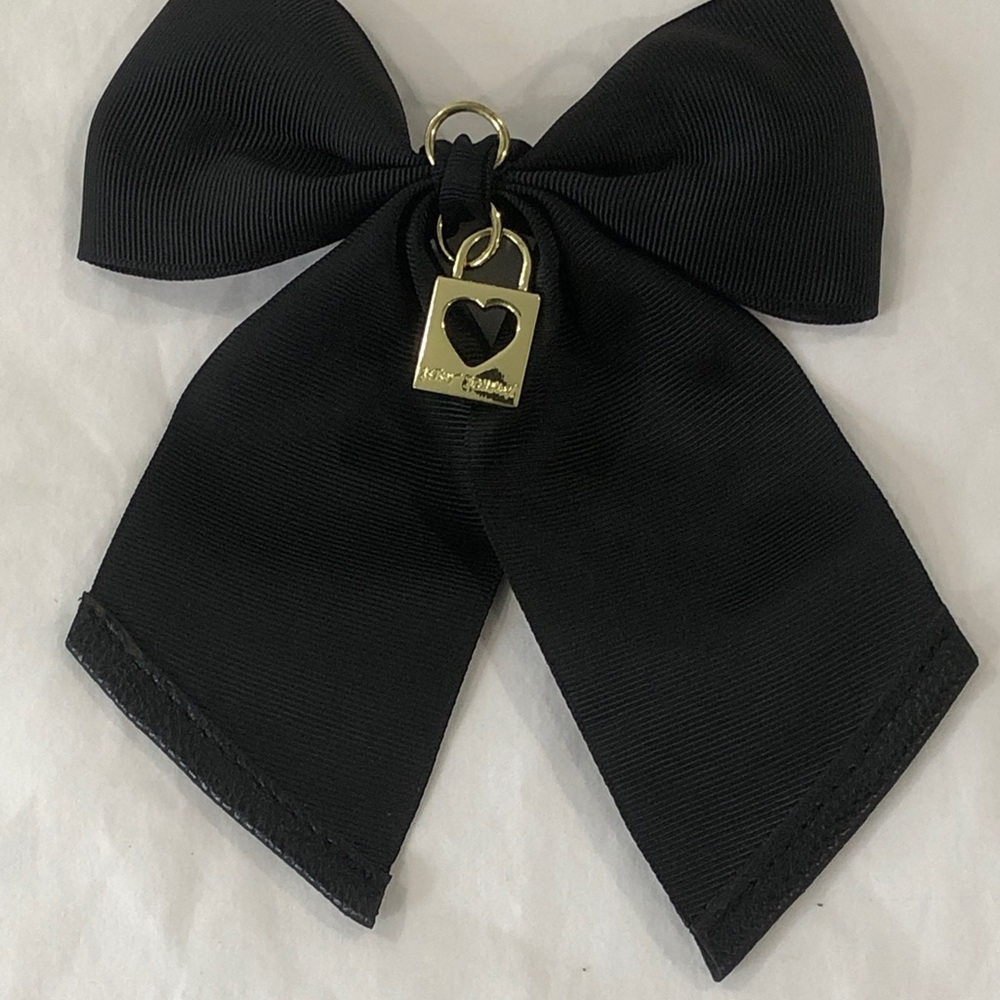 Betsey Johnson replacement Bow with charm lock for purse attachment ring also